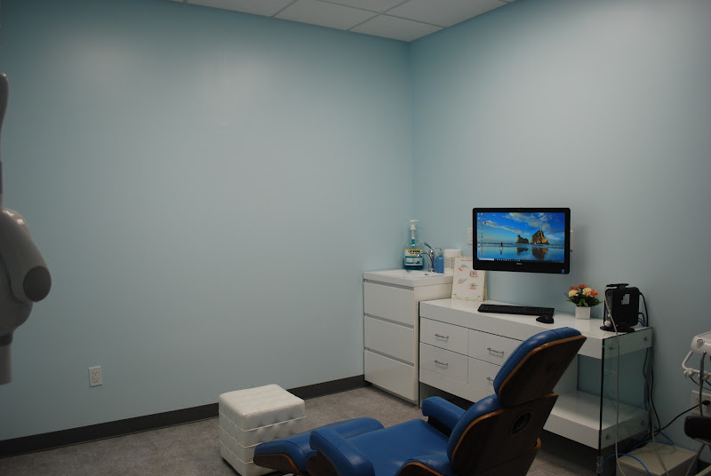 Ultimate Smile Dental office interior